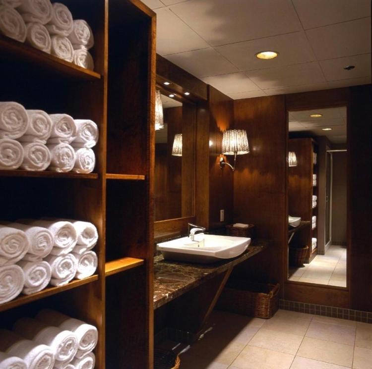 Hanza Tower Hotel Platinium 5 Stars Szczecin Exterior photo